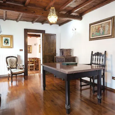 Exclusive Palazzo Schifanoia Apartment Ferrara