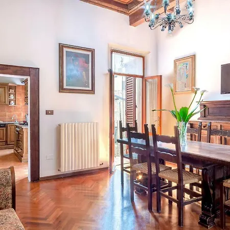 Exclusive Palazzo Schifanoia Apartment Ferrara