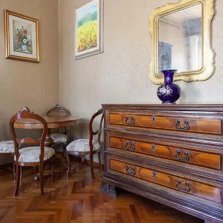 Exclusive Palazzo Schifanoia *